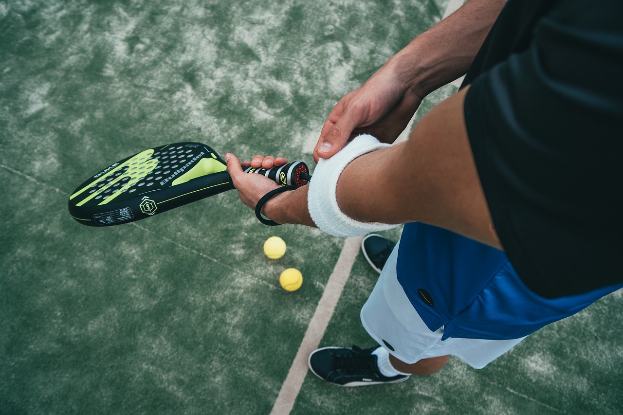 Łokieć tenisisty – czy rehabilitacja pomoże?